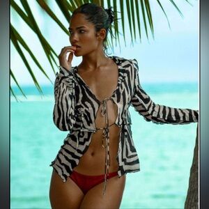 Rat & Boa Zebra Pattern Tie-Front Top